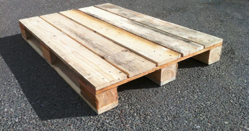 Palettes en bois standard pour transport industriel
